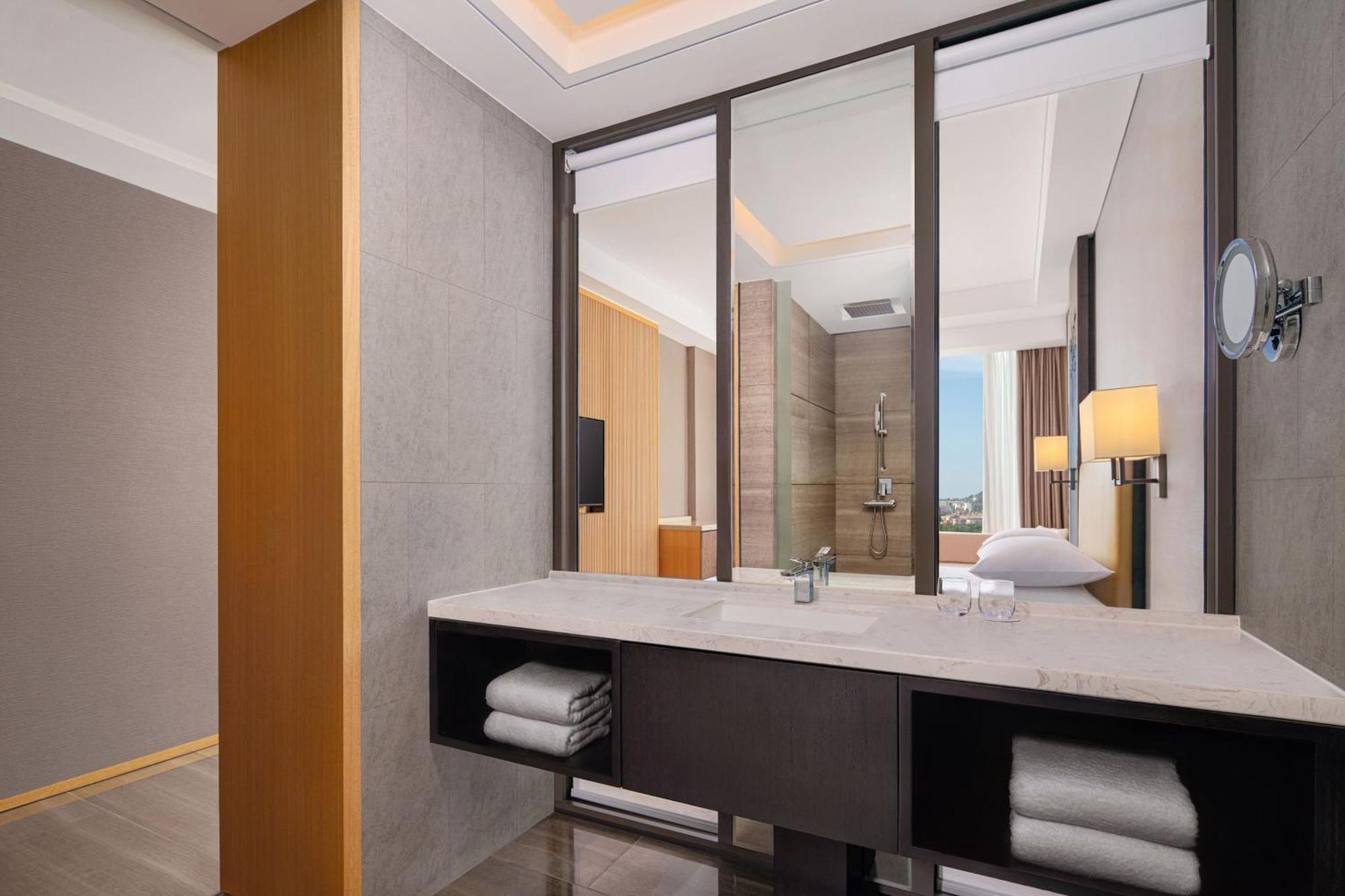 Batam Marriott Hotel Harbour Bay Nagoya Exteriör bild